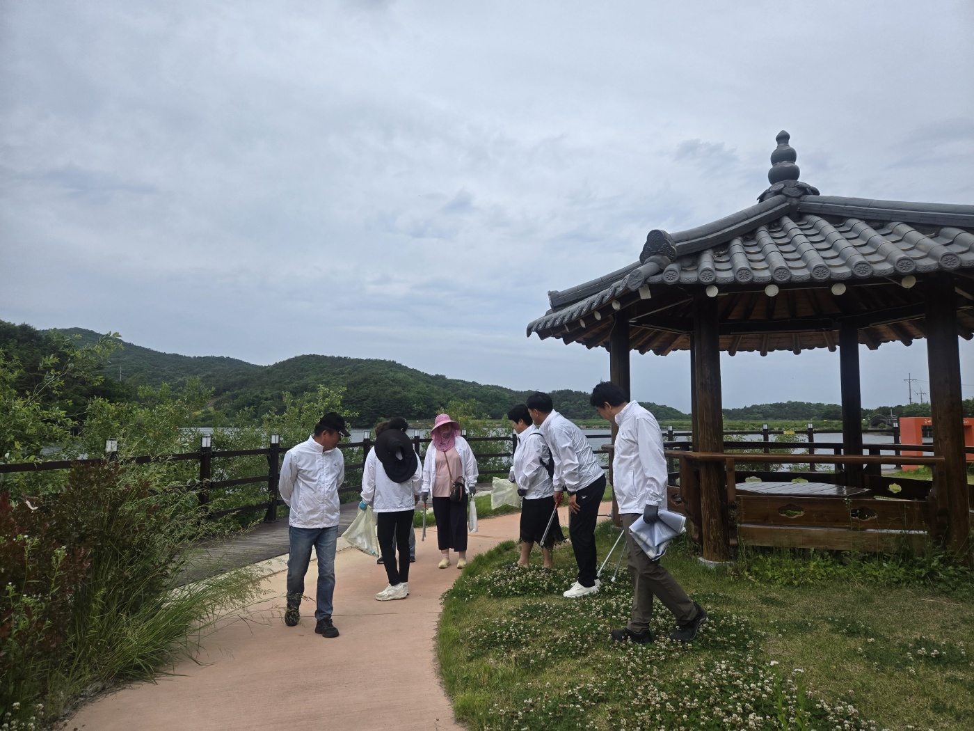 1-6.jpg 첨부 이미지